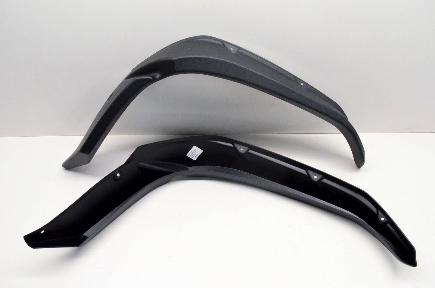 New OEM Yamaha 2UD-F15E0-V0-00 Over Fender Kit NOS