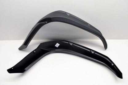 New OEM Yamaha 2UD-F15E0-V0-00 Over Fender Kit NOS