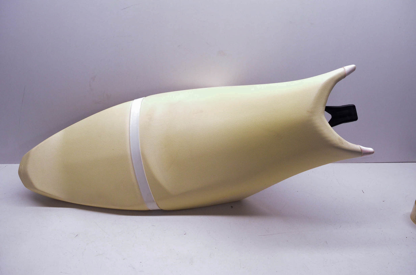 Aftermarket 269002179 Seat NOS