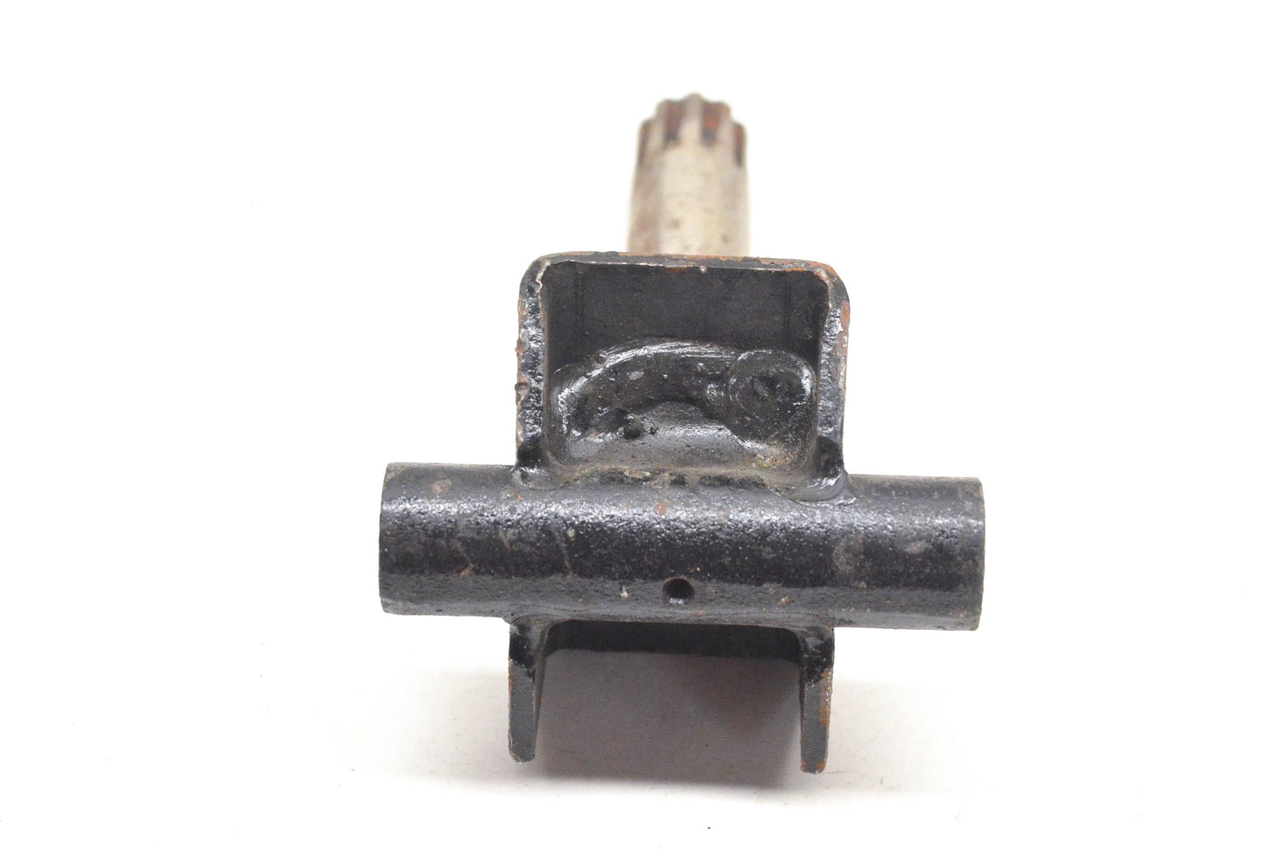 New OEM Arctic Cat 0105-304 Spindle NOS