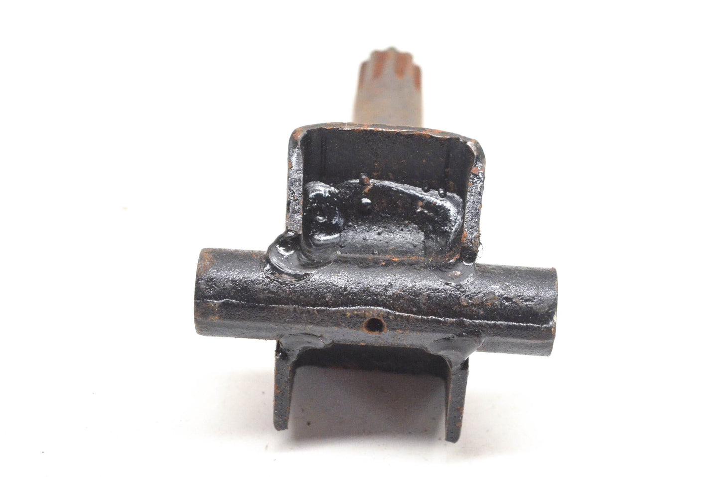 New OEM Arctic Cat 0105-304 Spindle NOS