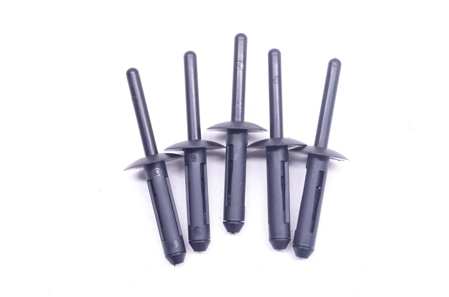 New OEM Arctic Cat 0423-046 Plastic Rivets Qty 5 NOS