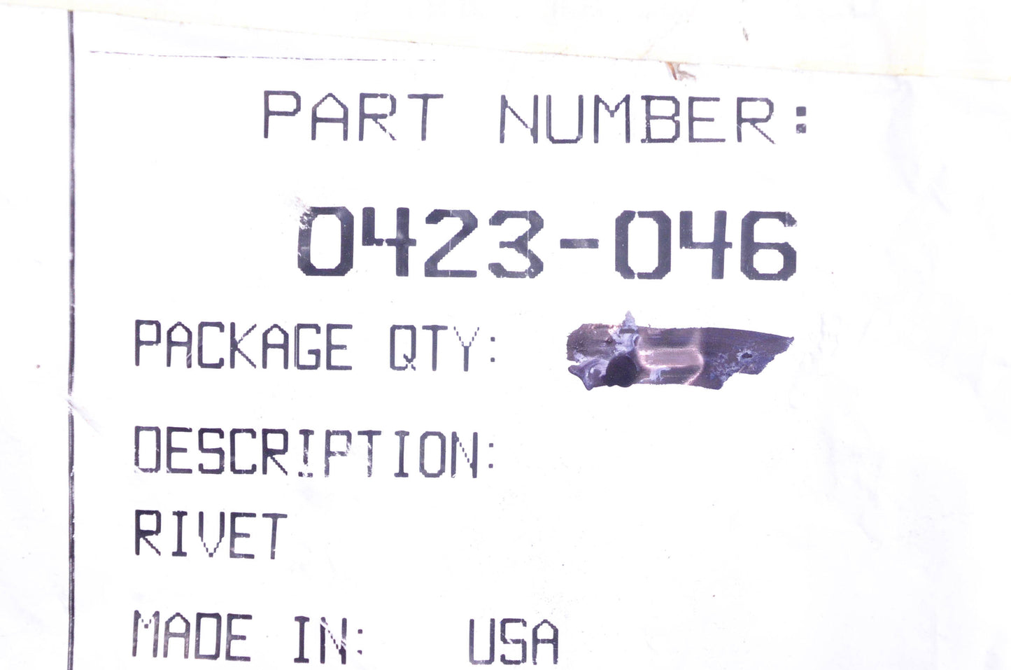New OEM Arctic Cat 0423-046 Plastic Rivets Qty 5 NOS