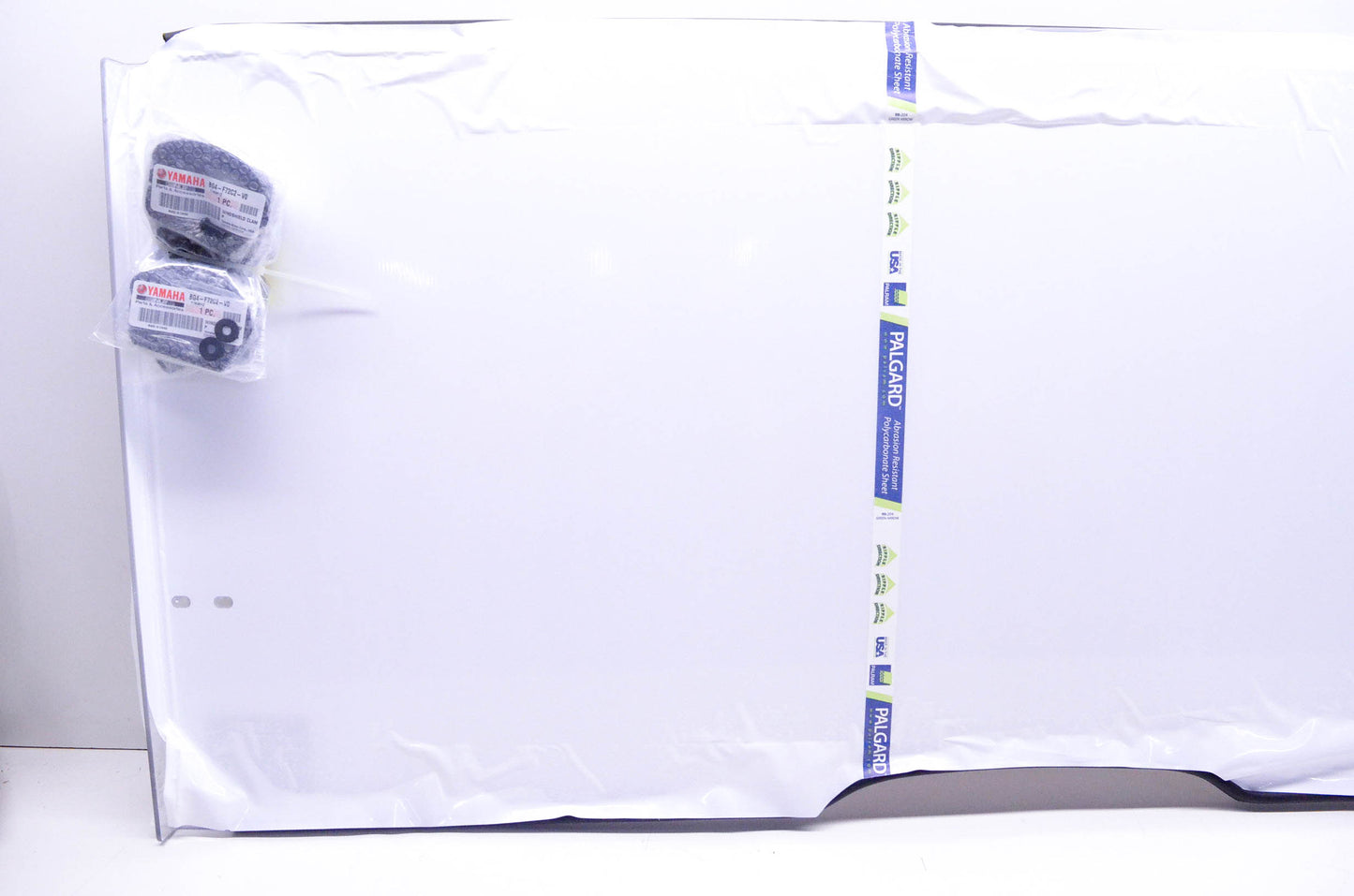 New OEM Yamaha BG4-F83J0-V0-00 Poly Windshield Kit NOS