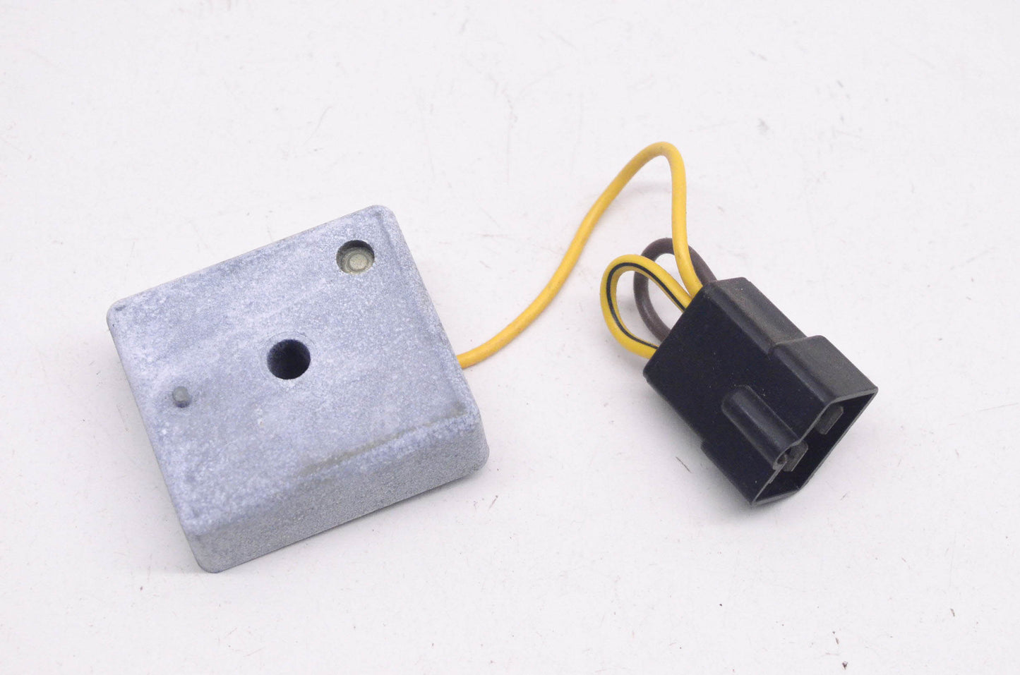 New OEM Arctic Cat 0232-014 Voltage Regulator NOS