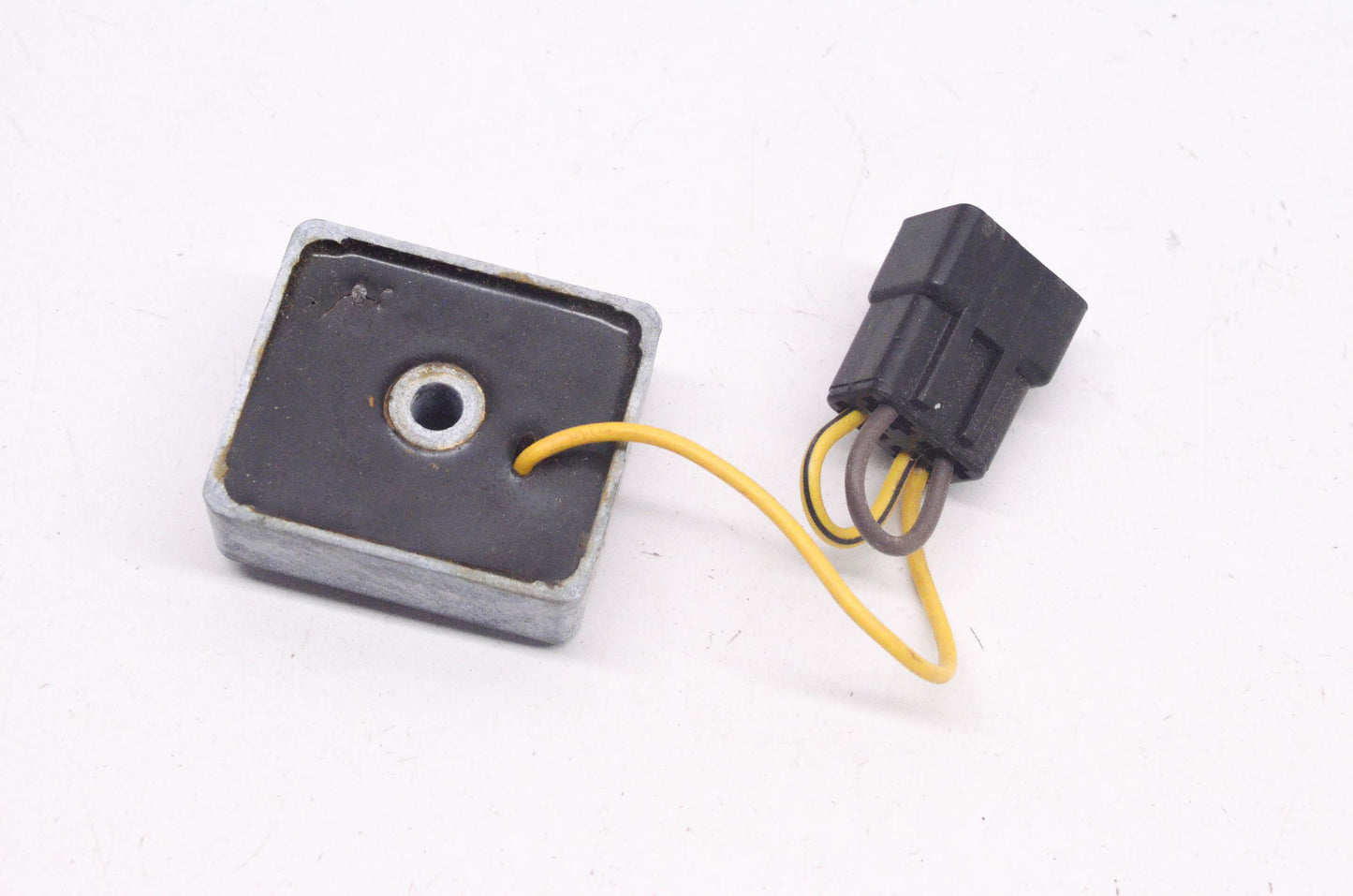 New OEM Arctic Cat 0232-014 Voltage Regulator NOS