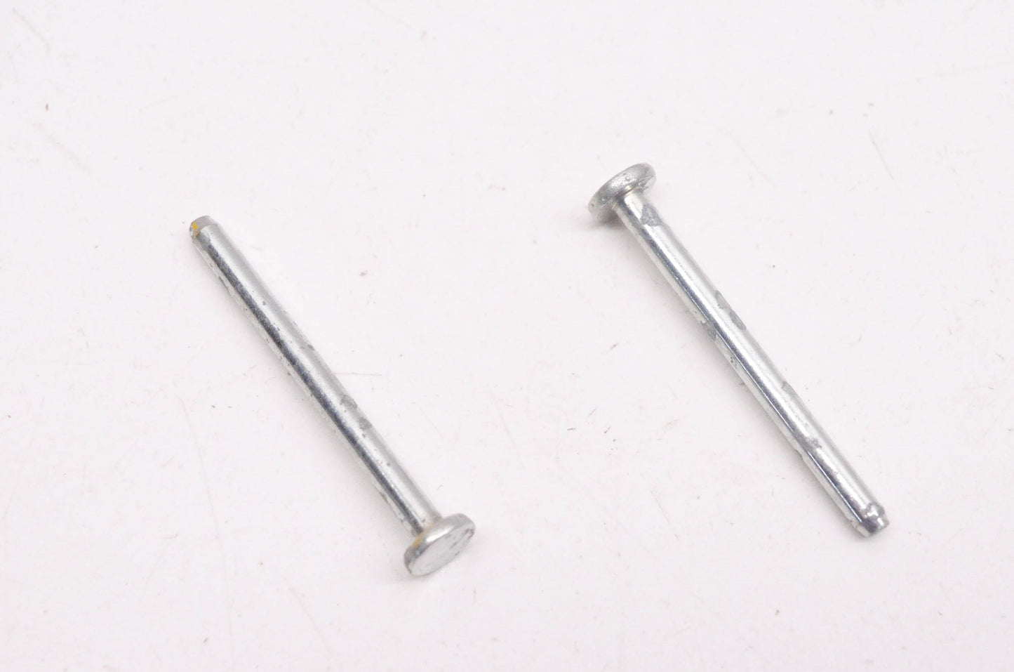 New OEM Arctic Cat 0123-767 Solid Rivets 1/8 X 1-1/2 Qty 2 NOS