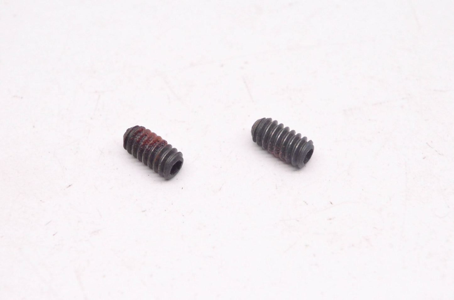 New OEM Arctic Cat 0123-617 Socket Screws 10-24 X 3/8 Qty 2 NOS
