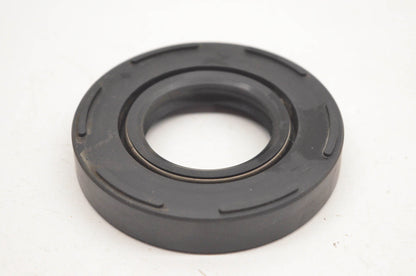 New OEM Suzuki NOK 09283-32001 32x65x12 Oil Seal NOS