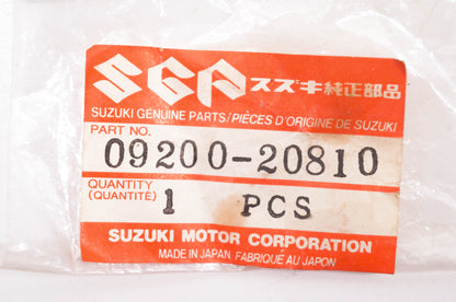 New OEM Suzuki 09200-20810 Plug NOS