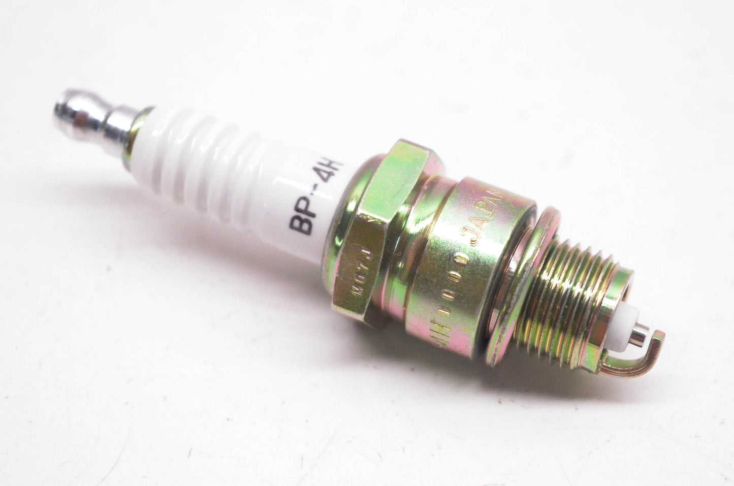 NGK 09482-00290 BP-4H Spark Plug NOS