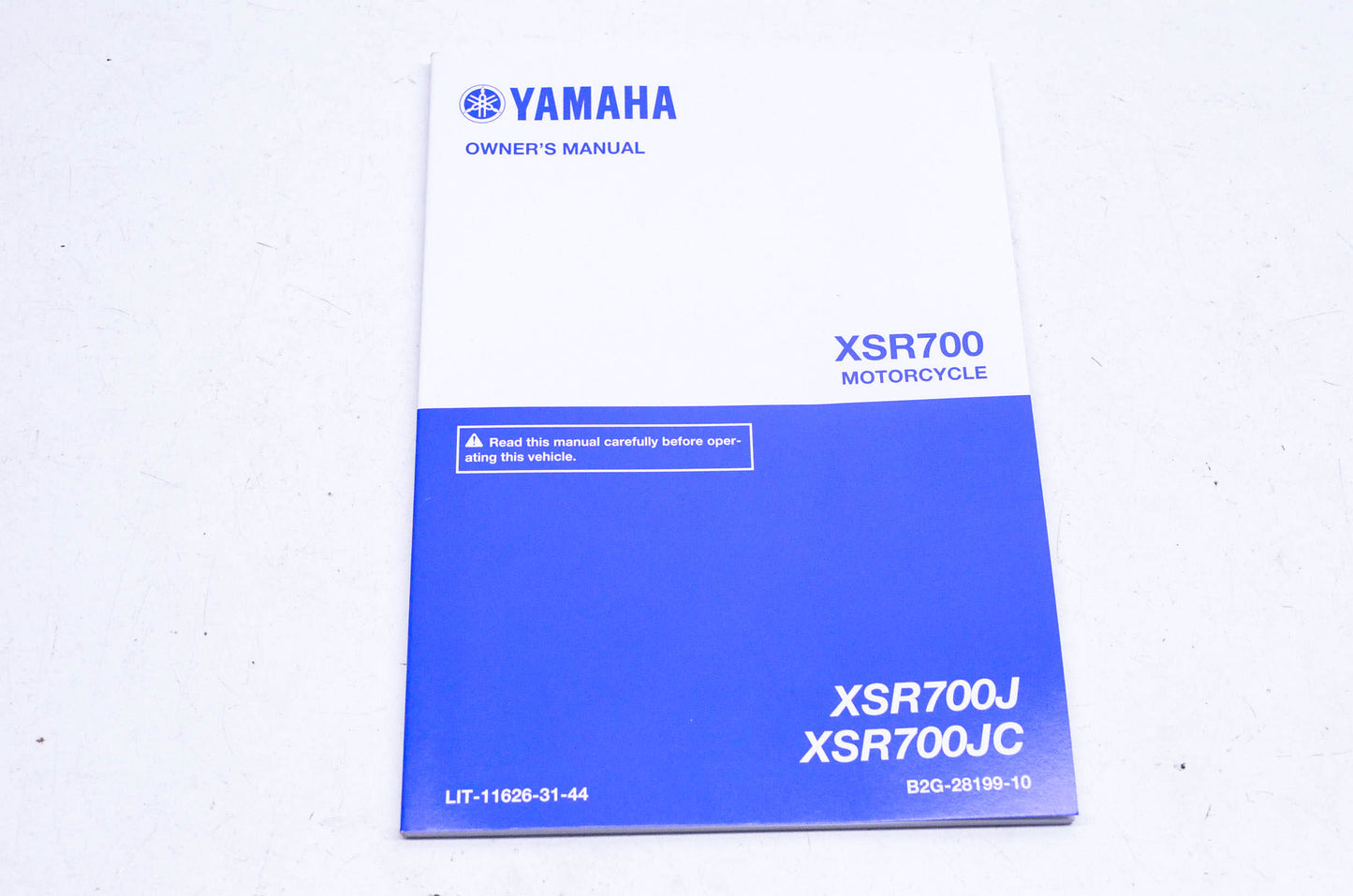 New OEM Yamaha LIT-11626-31-44 2018 XSR700 Owner's Manual NOS