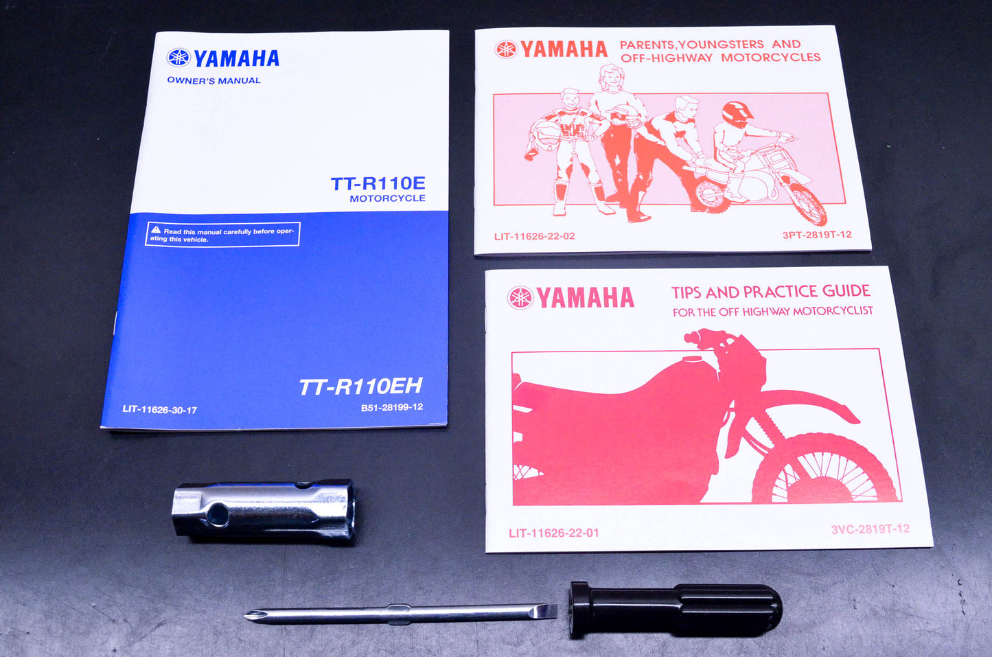 New OEM Yamaha LIT-11626-30-17 2017 TT-R110EH Owner's Manuals & Tool Kit NOS