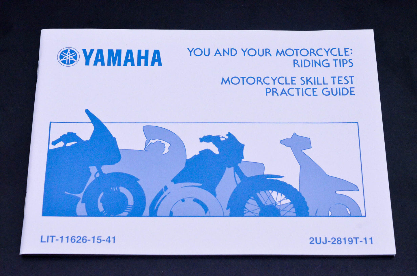 New OEM Yamaha LIT-11626-29-57 2016 FZ09G/GC Owner's Manuals & Tool Kit NOS