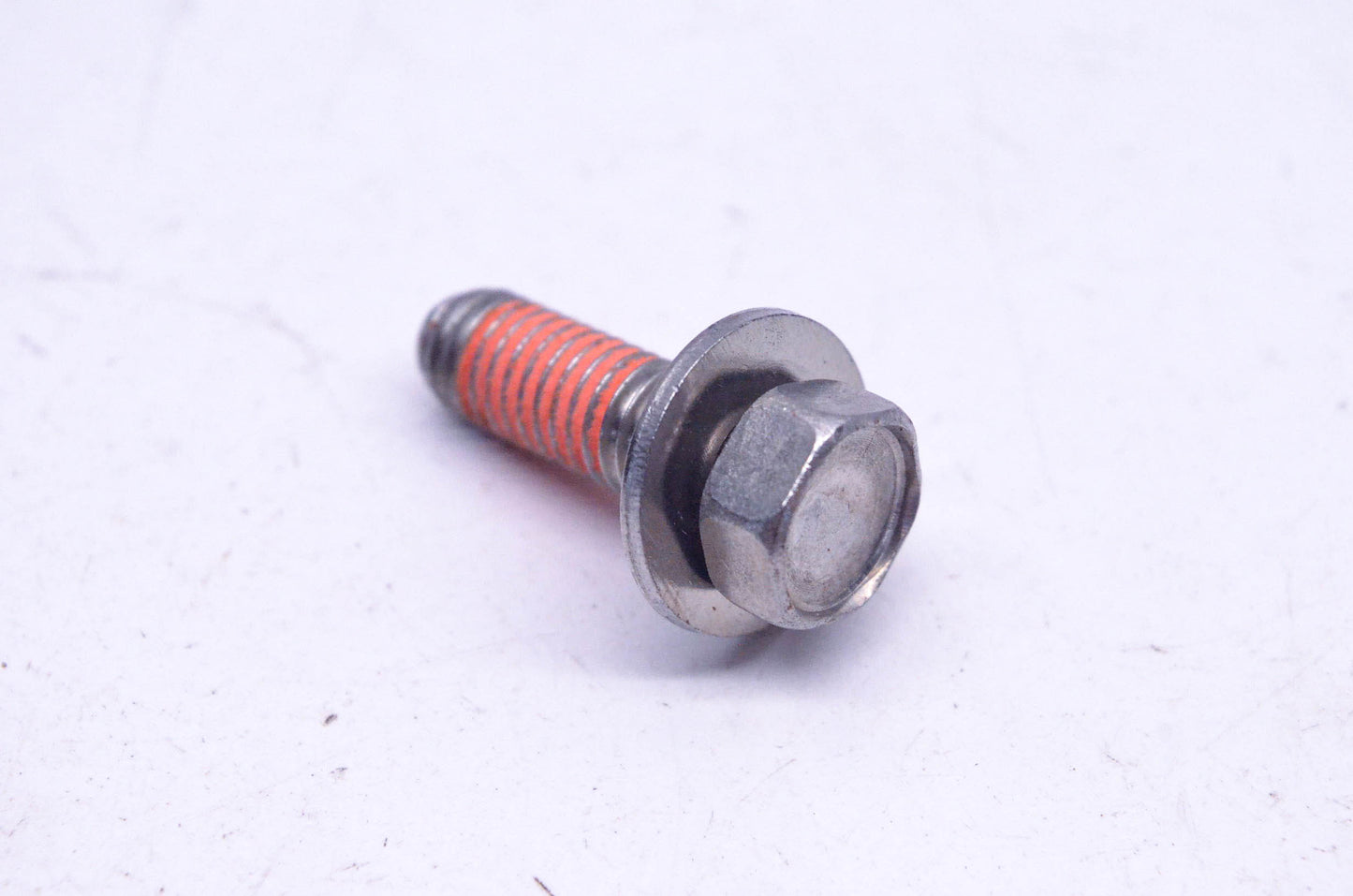 New OEM Yamaha 90119-08840-00 Bolt With Washer NOS
