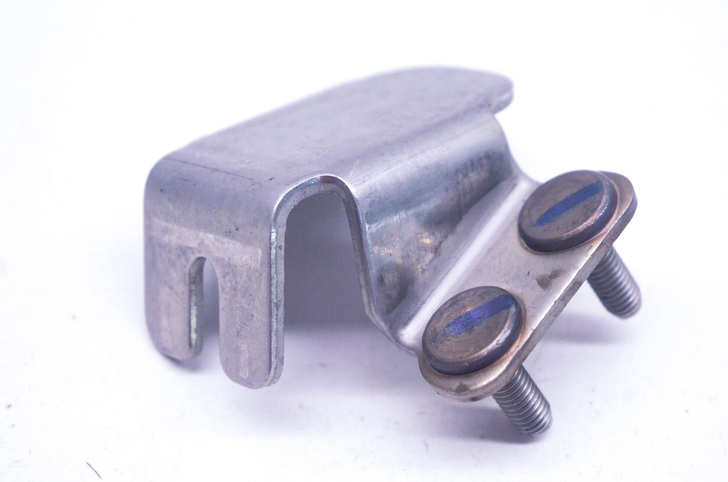 New OEM Yamaha F2N-U1467-00-00 Stopper Cable Bracket NOS