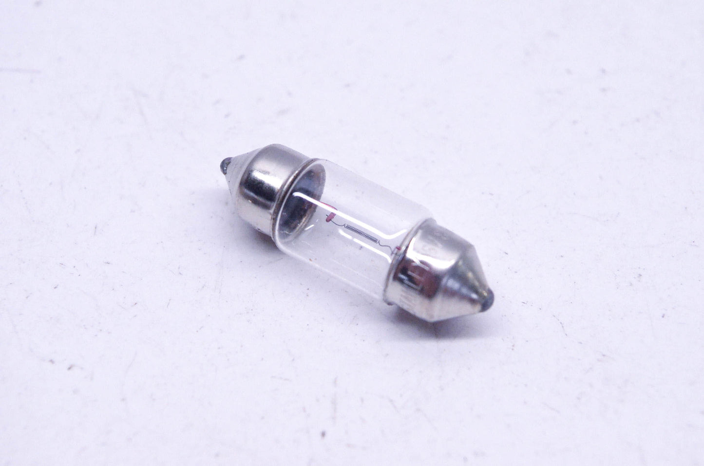 New OEM Suzuki 09471-06005 Bulb 6v 8w NOS