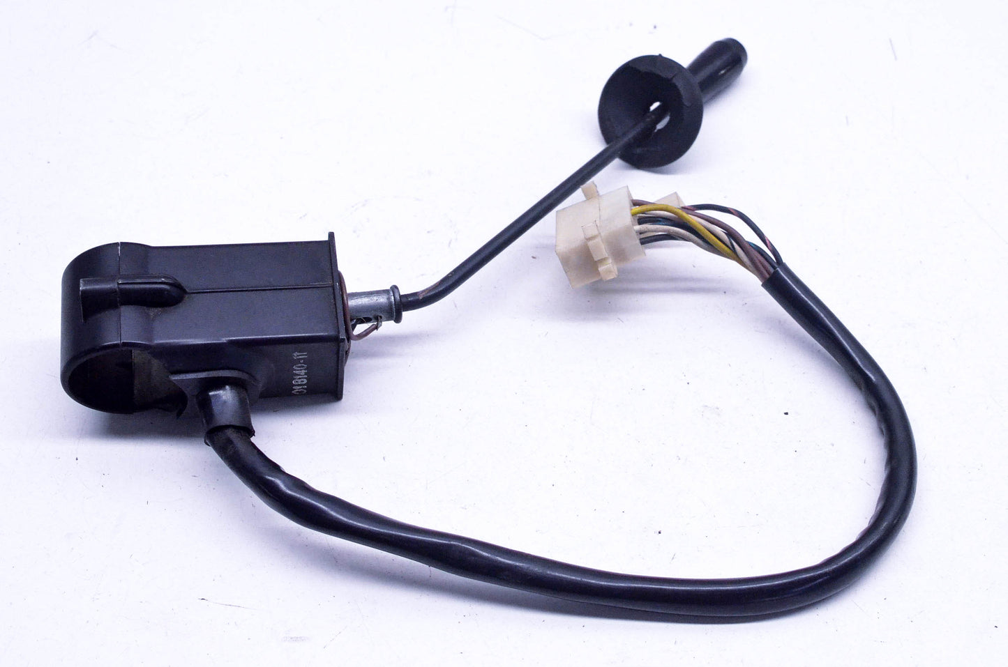 General Motors 018140-11 Steering Column Headlight Switch Assembly