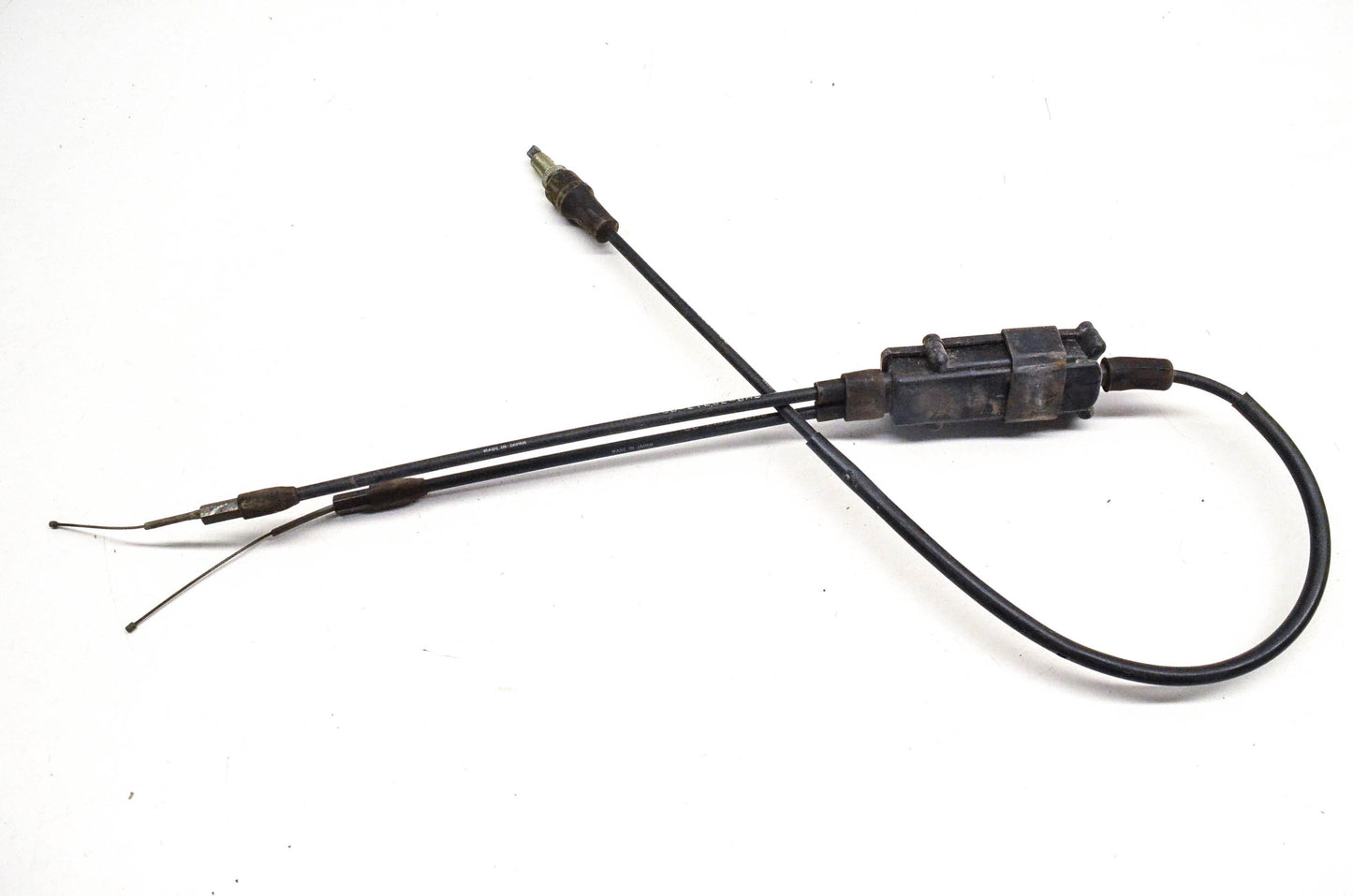 New OEM Yamaha 2HR-26311-00-00 Throttle Cable NOS