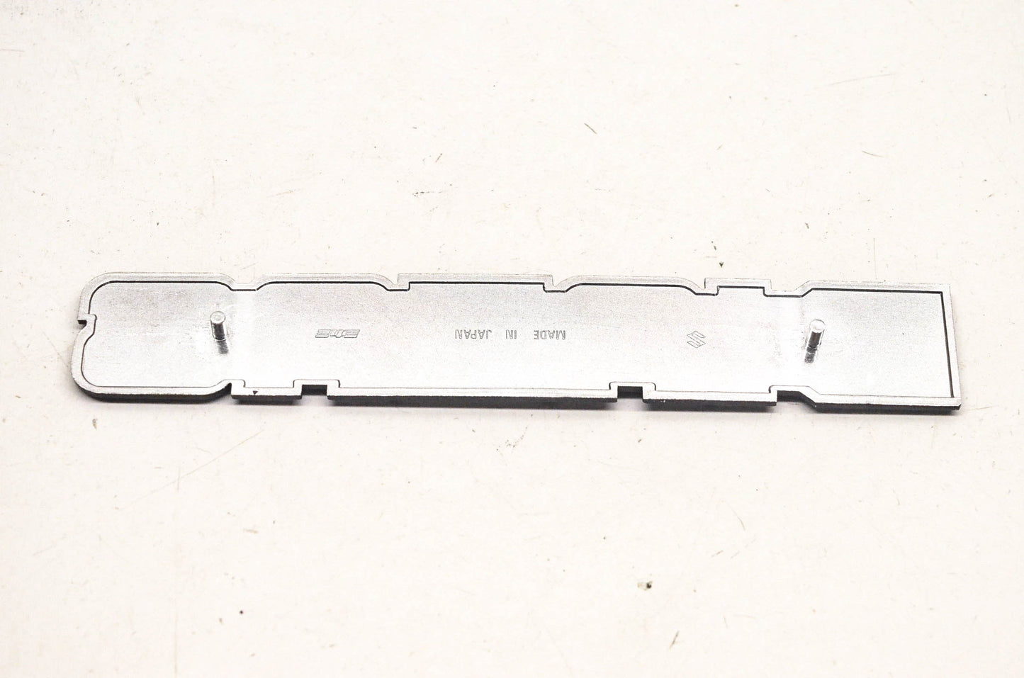 New OEM Suzuki White and Black Emblem NOS