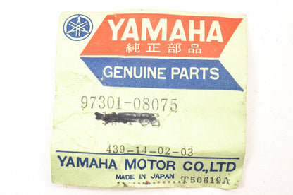 New OEM Yamaha 97301-08075-00 Bolt NOS