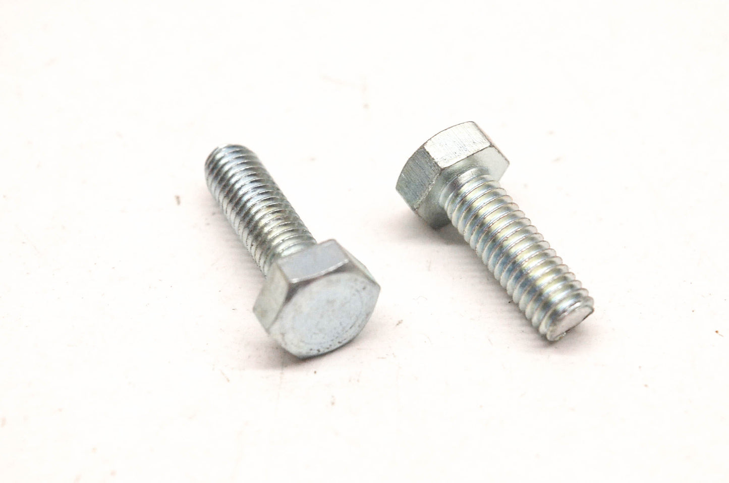 New OEM Yamaha 97017-06020-00 Bolts Qty 2 NOS