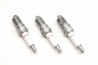 Champion 408, RS14YC Spark Plugs Qty 3 NOS