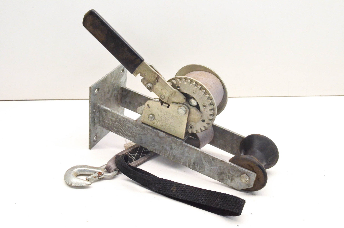 Shelby 5400 Ratchet Winch Assembly
