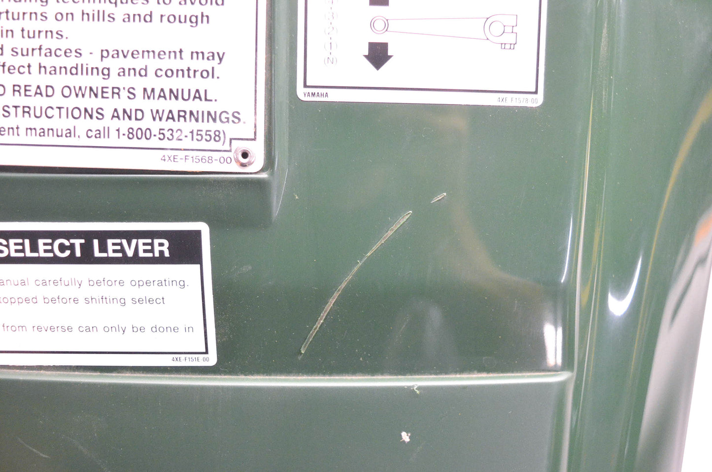 New OEM Yamaha Green Front Fender NOS