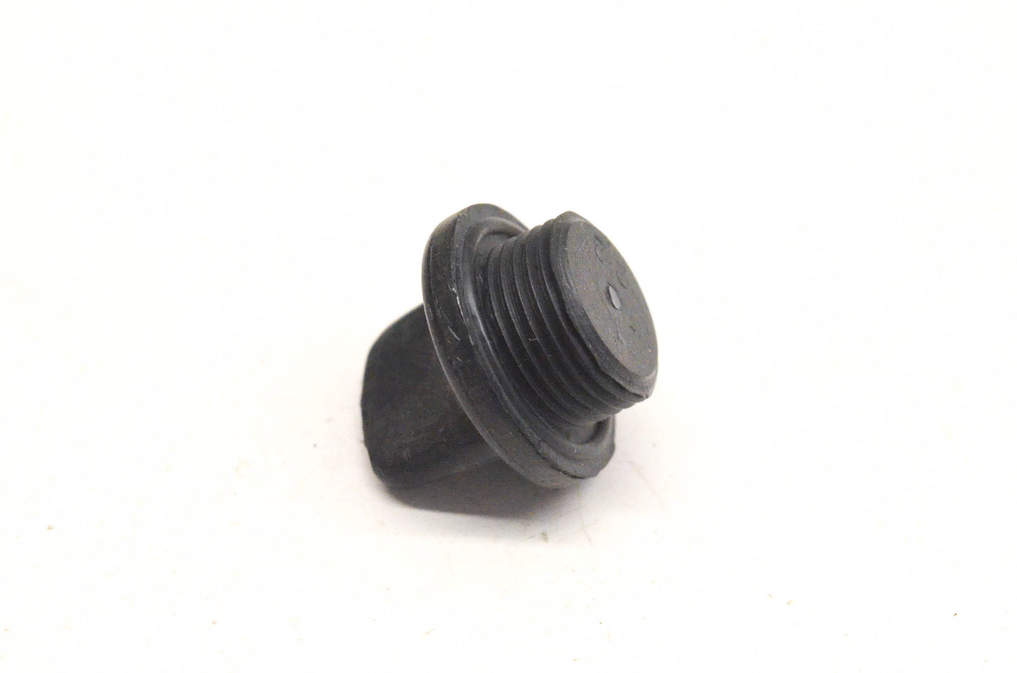 New OEM Yamaha 116-15363-00-00 Oil Plug NOS