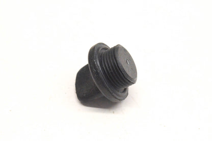 New OEM Yamaha 116-15363-00-00 Oil Plug NOS