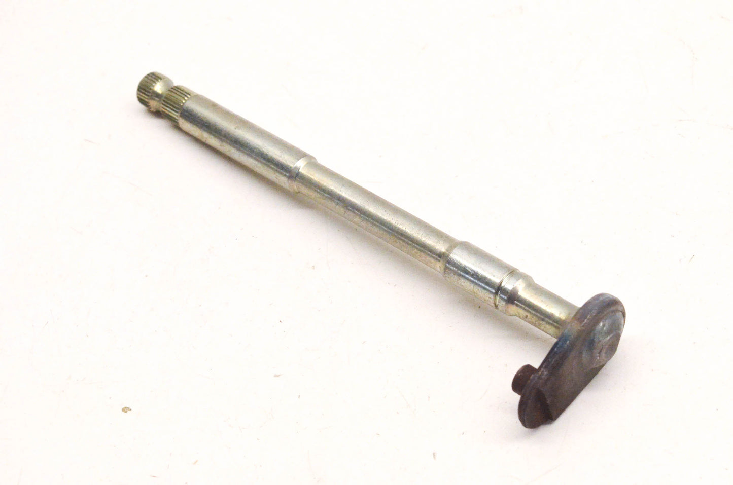 New OEM Yamaha 4F2-18101-02-00 Shift Shaft NOS