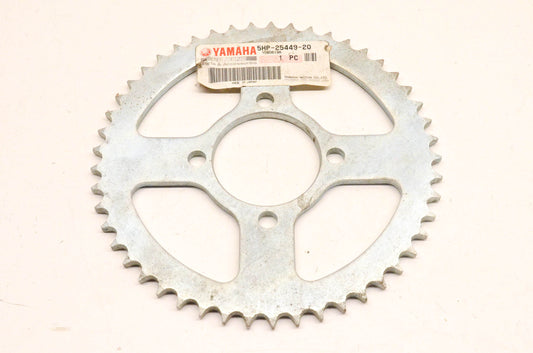 New OEM Yamaha 5HP-25449-20-00 Sprocket 49T NOS