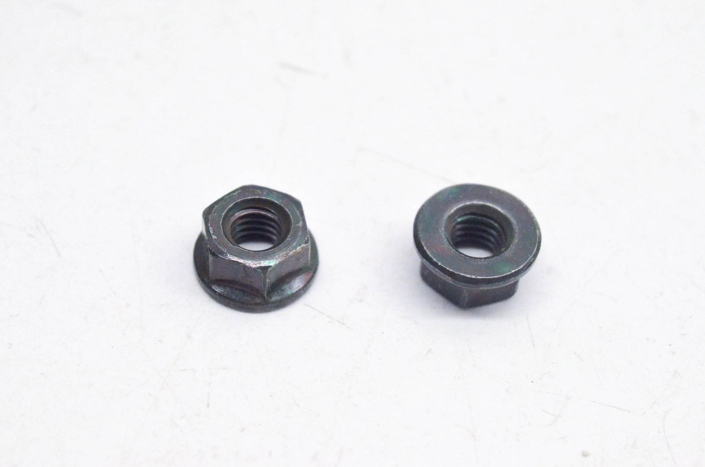 New OEM Yamaha 95707-06500-00-00 Flange Nuts Qty 2 NOS