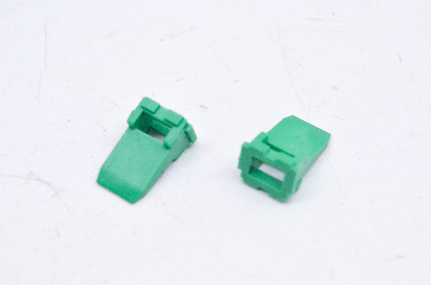 Aftermarket 278000636 Female Wedge 4 Circuits Qty 2 NOS