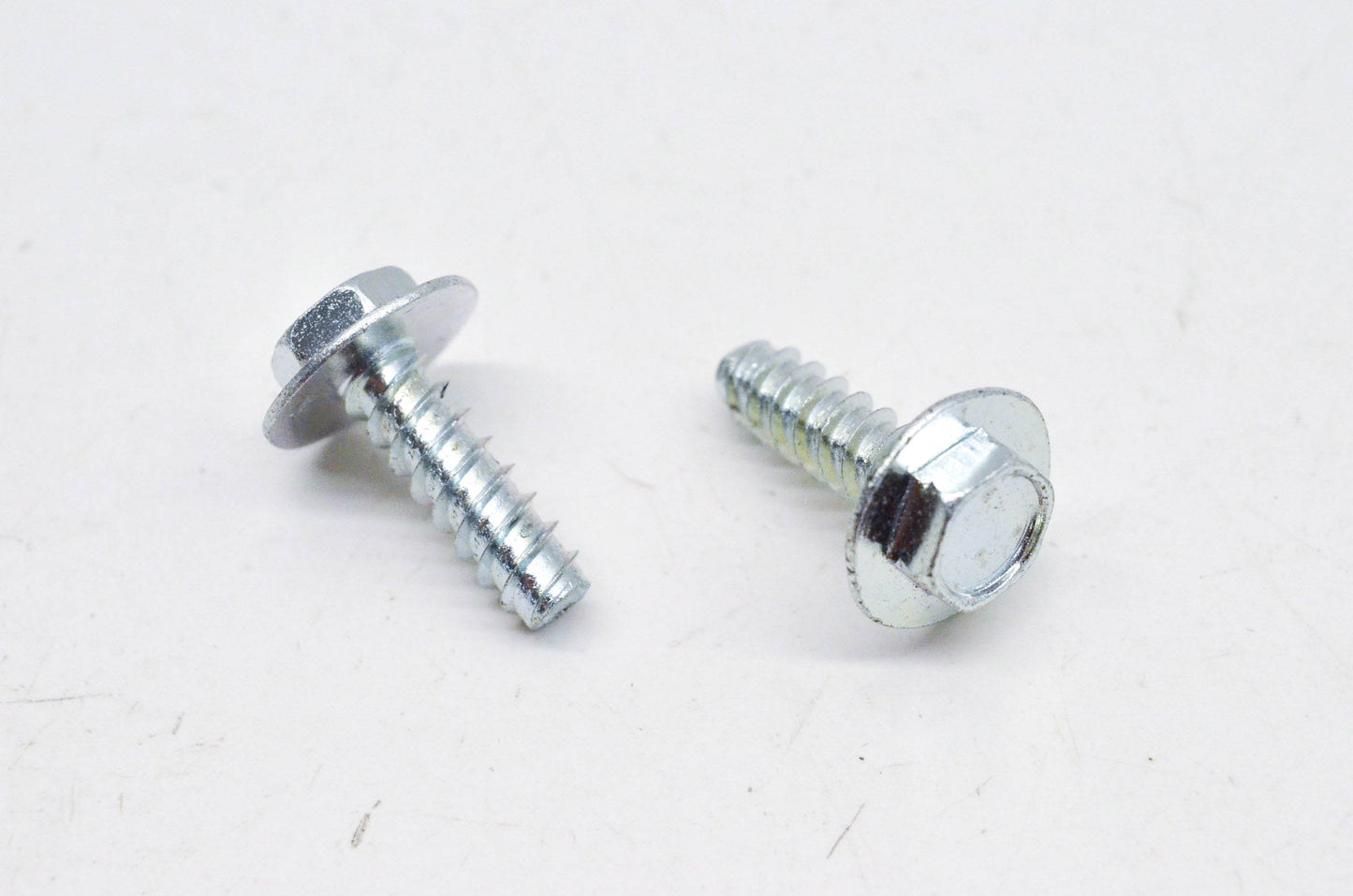 Aftermarket 243141630 Hex Head Screws Qty 2 NOS