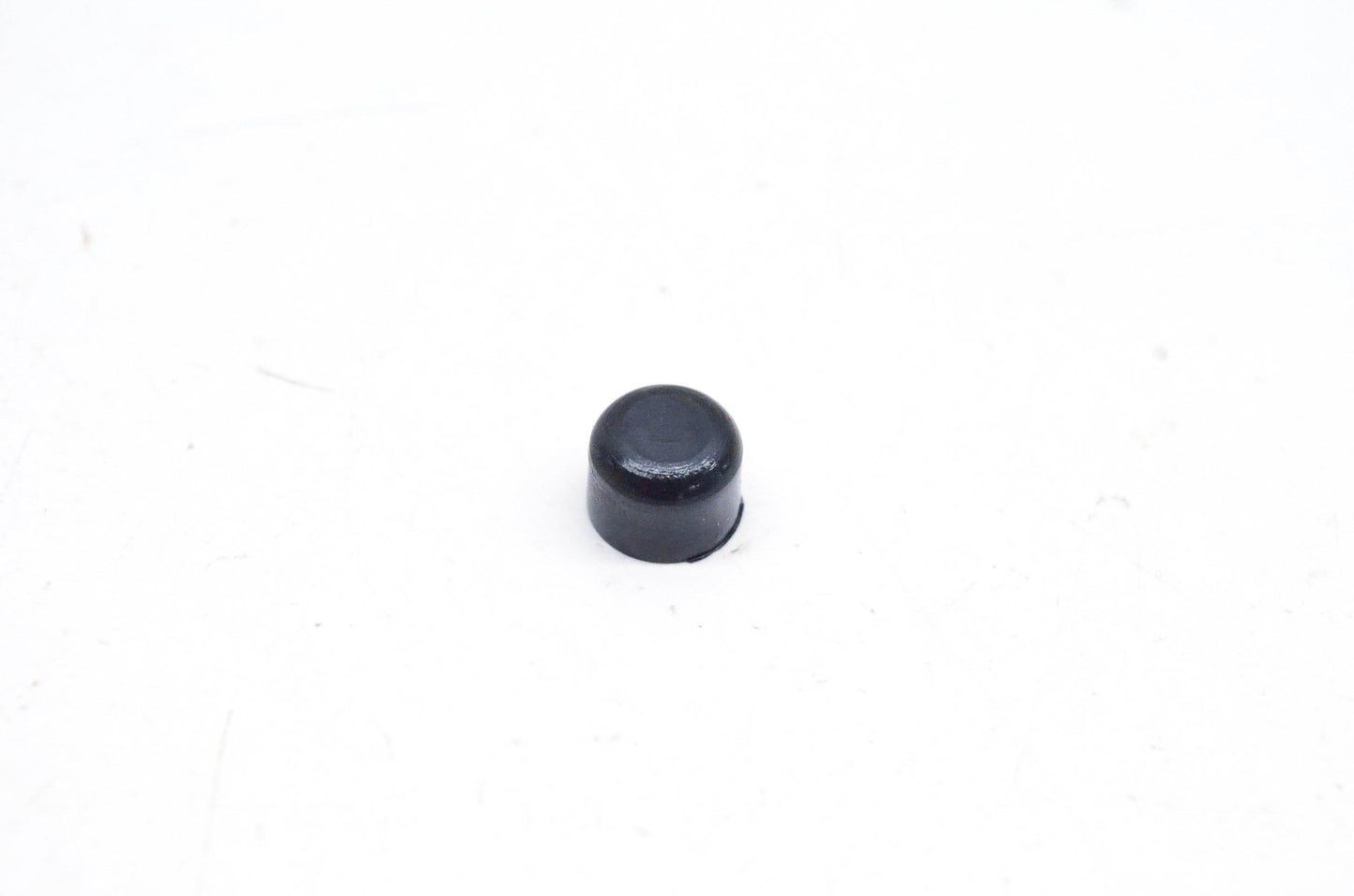 New OEM Yamaha 1UY-83956-00-00 Black Cap NOS