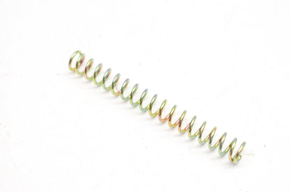 New OEM Yamaha 3AA-84332-00-00 Spring NOS
