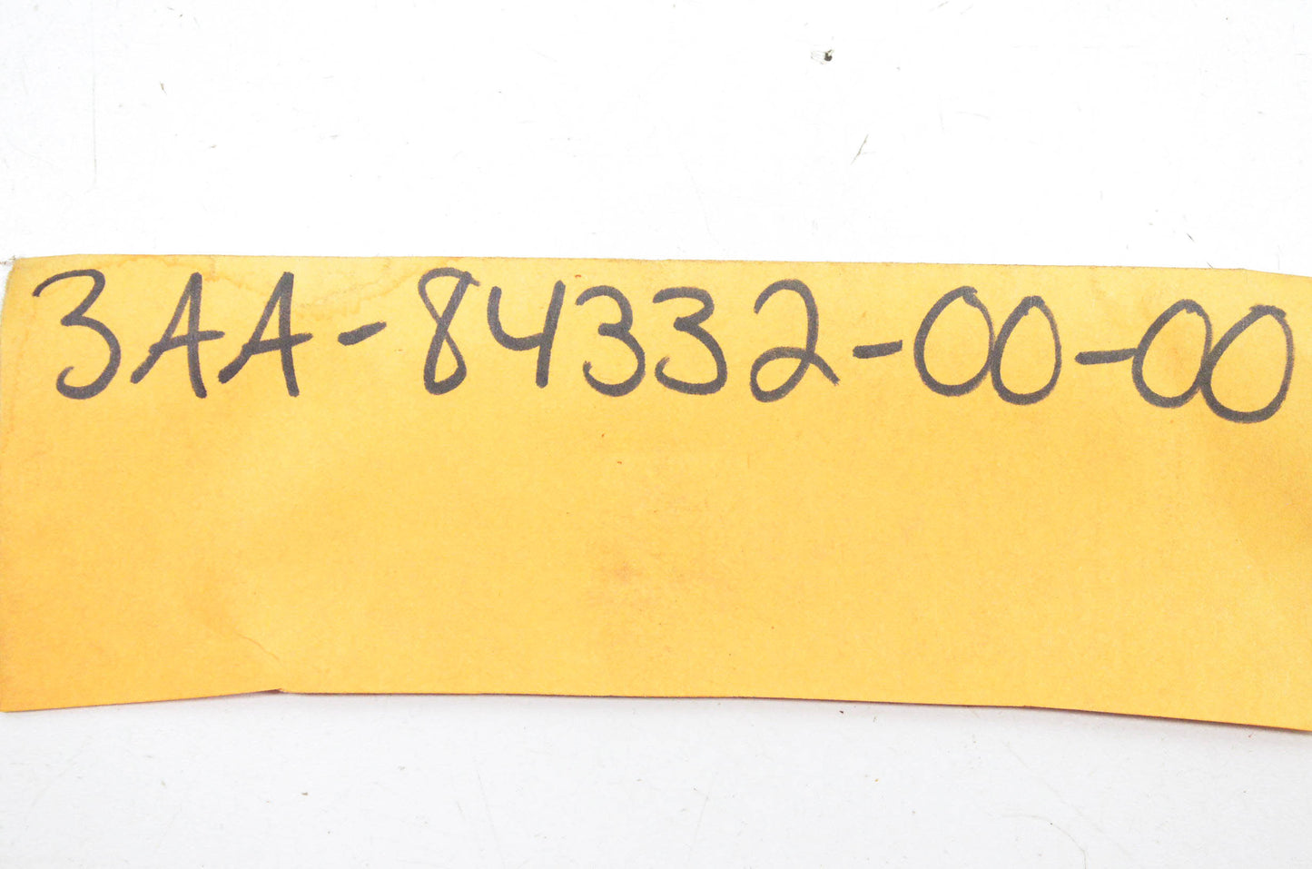 New OEM Yamaha 3AA-84332-00-00 Spring NOS