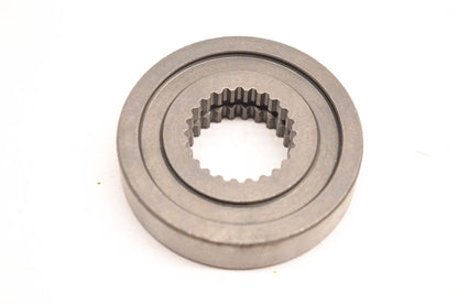 New OEM Yamaha 1YW-16665-09-00 Bearing Retainer NOS