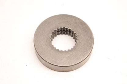 New OEM Yamaha 1YW-16665-09-00 Bearing Retainer NOS