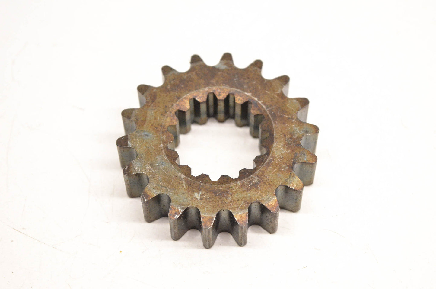 New OEM Yamaha 88F-17682-80-00 Drive Chain Sprocket NOS