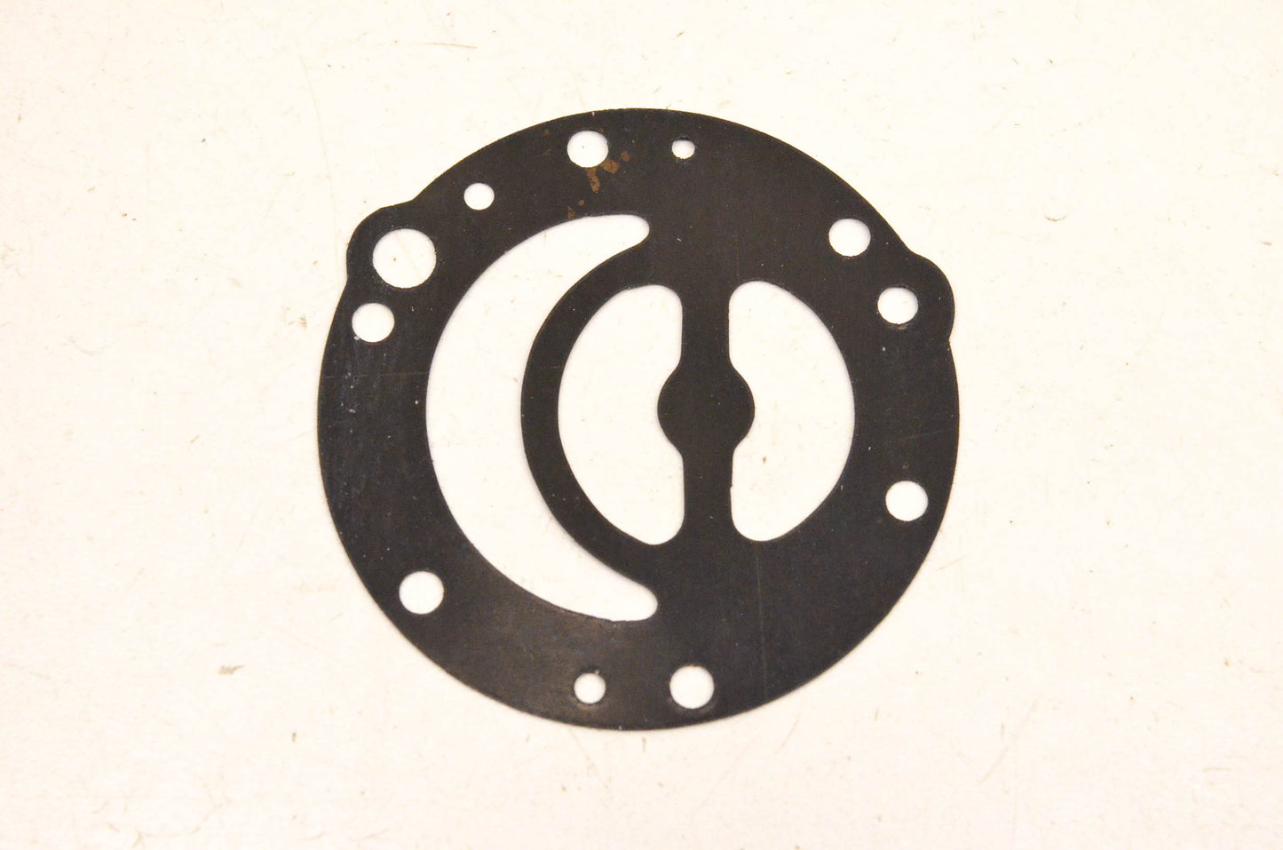New OEM Yamaha 879-14553-00-00 Carburetor Gasket NOS