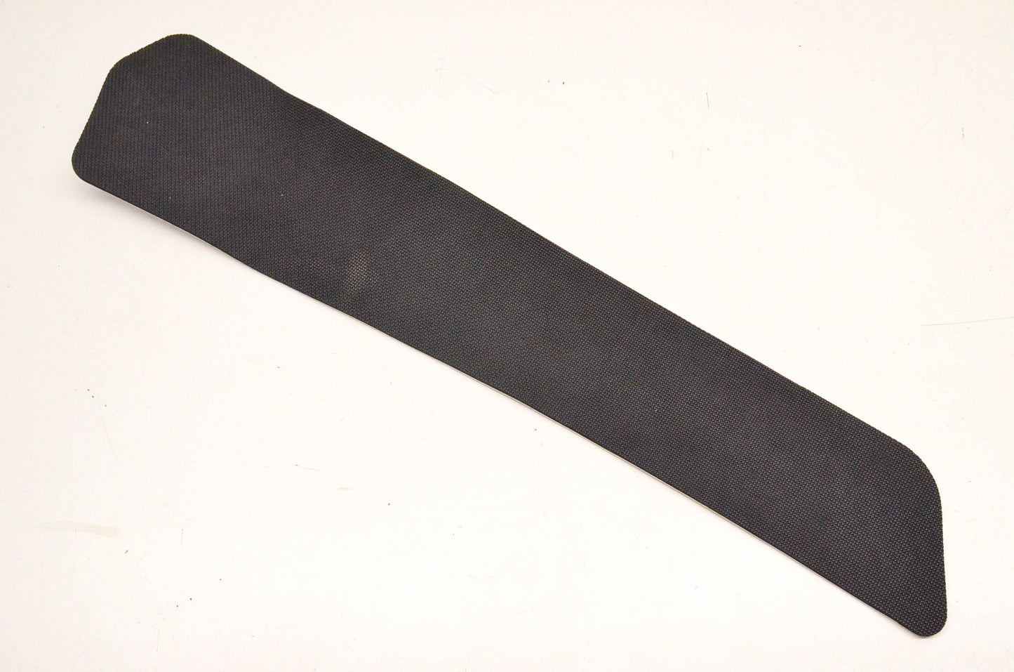 New OEM Yamaha F0D-U351N-01-00 LH Step Mat NOS