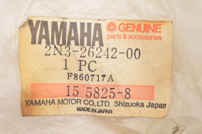 New OEM Yamaha 2N3-26242-00-00 Righthand Handlebar Grip NOS