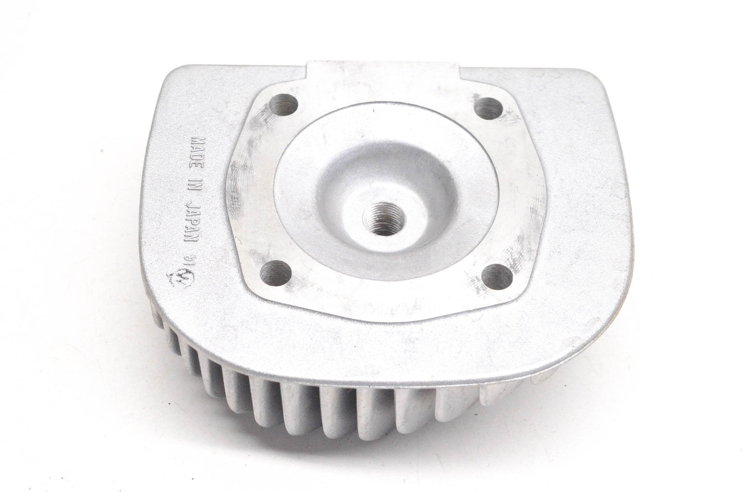 New OEM Kawasaki 318801-1111-00, 3000-229 Cylinder Head NOS