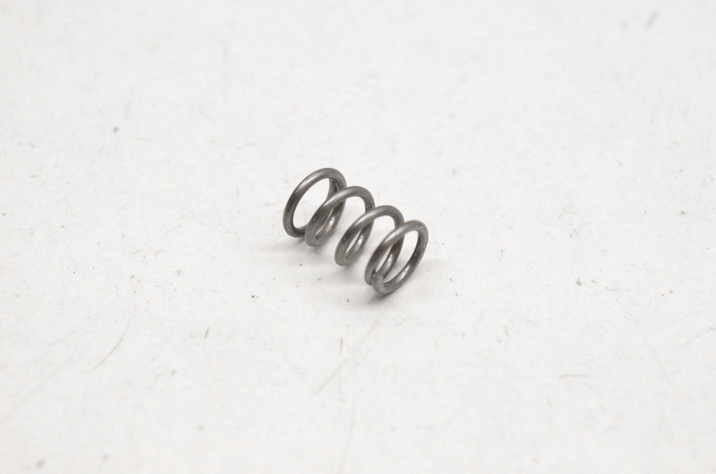 New OEM Yamaha 6K8-14533-00-00 Adjusting Screw Spring NOS