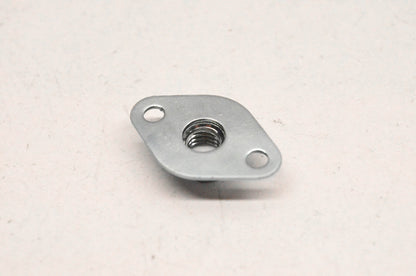 New OEM Yamaha 5BF-14493-00-00 Stay Nut NOS