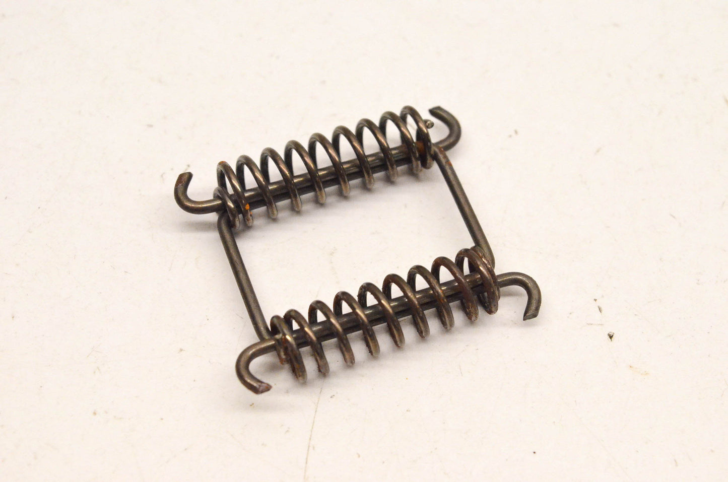 New OEM Yamaha 90507-12041-00 Tension Spring NOS