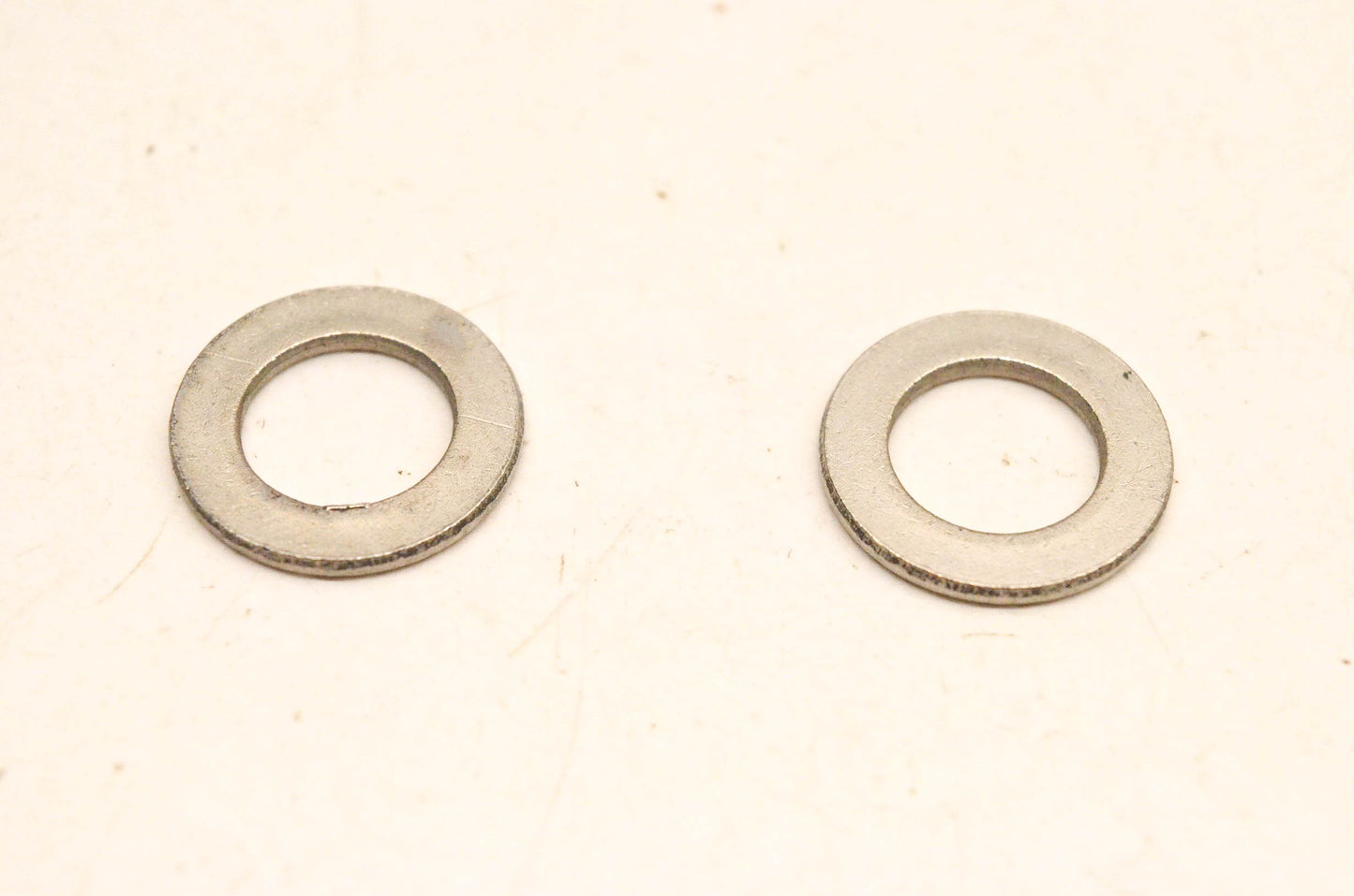 New Aftermarket 234000600 Flat Washers Qty 2 NOS